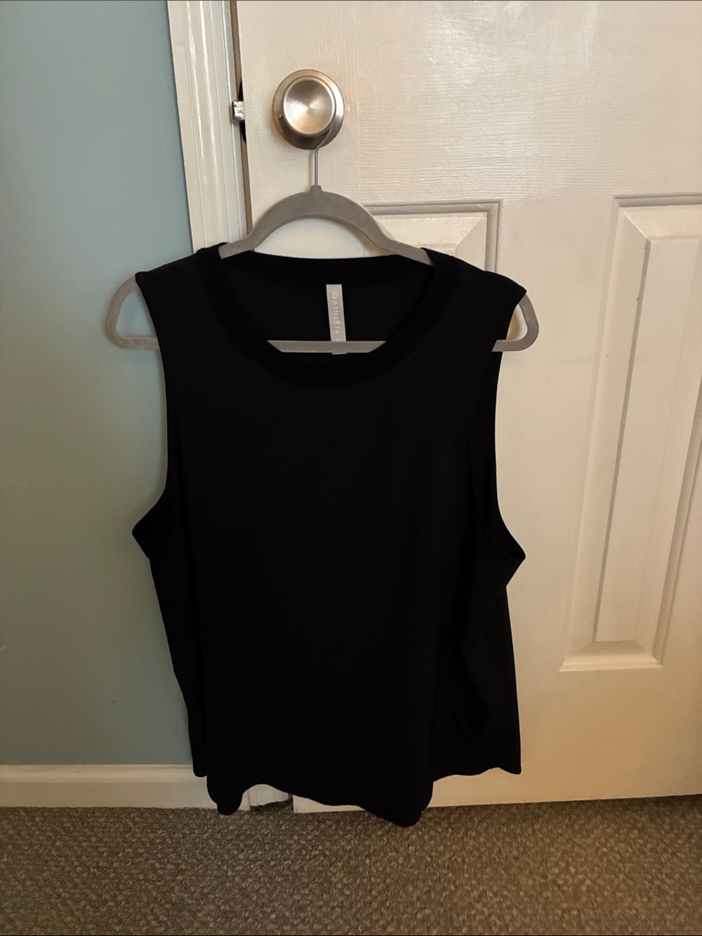 Athleta Black Sleeveless Muscle Tank